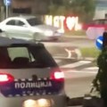 (Video): "Driftao" dok ga je gledala policija: Pronađen i kažnjen Banjalučanin koji je "divljao" u kružnom toku u Trnu