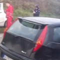 Stravičan sudar kod vinče Slupana vozila stoje nasred puta (video)