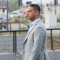 Nekada je bio najzgodniji sportista: Vanju Udovičića smo danas uslikali na beogradskom aerodromu