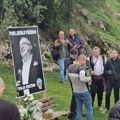 "Nije uspeo da dovrši vikendicu": Komšija Halida Bešlića otkrio šta je pevač često radio pred smrt: "Ostao je željan" (Video)…