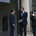 Вучић сутра у Паризу, састаје се са Макроном