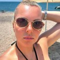 Skinula 13 kilograma kao od šale: Pevačica (47) se kune u ovu dijetu: "Brzo sam smršala nakon porođaja"