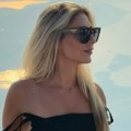 Kristina Radenković se skinula u kupaći kostim: Voditeljka objavila sliku sa jahte, a zbog jedne stvari svi su u čudu – uživa…