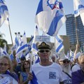 Protivnici reformi pravosuđa u Izraelu izašli na glavni auto-put iz Tel Aviva prema Jerusalimu