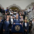 New York: Ukinuta zabrana za učenje ezana van džamijskog prostora