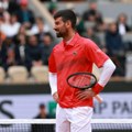 Nole dao naslov: Da se tako derem, verovatno ne bih bio u braku