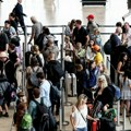 Хаос на аеродромима у Берлину и Бриселу Напад је у току, бројни летови отказани, сустем је пао!