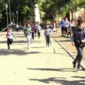 Trčalo više od 500 osnovaca i srednjoškolaca: Dan oslobođenja Bečeja od fašizma oplemenjen manifestacijom „Trke ulicama grada“…