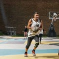 Glumci, muzičari, sportisti i ostali održali čast humanosti na Kalemegdanu