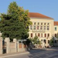 Epilog protesta protiv kadriranja SNS-a: Direktorka Gimnazije u Čačku podnela ostavku