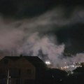 "Kao krokodili da ujedaju": Građani se žale na komarce, a u Beogradu večeras nastavljeno prskanje