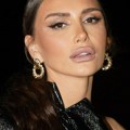 "Nemam bliske prijatelje, shvatila sam..." Emina progovorila o porodici i rodbinskim vezama "Ne poznajem ih"