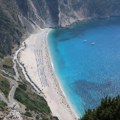 Dva smrtna slučaja kupača na plažama Halkidikija