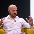 „Za pasom je imao dva pištolja, a u ruci kalašnjikov“: Naš pevač o torturi koju je preživeo