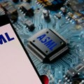 ASML ruši rekorde zahvaljujući AI čipovima, ali najavljuje otkaze