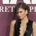 Zendaja obukla haljinu slavne koleginice i svi su oduševljeni: Armani model prvi put je prošetala Kejt Blanšet pre 4 godine