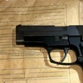 Policija sprečila ubistvo u Beogradu, uhapšeni majka, sin i maloletnik! Ona imala ključnu ulogu, razradili plan, pa krenuli u…