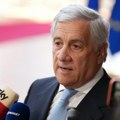 Tajani: Obnovićemo odnose, ali je reakcija Sančeza na suspenziju Šengena "neprihvatljiva“