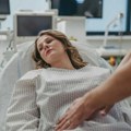 Da li je fetus postao važniji od majke: Kako zakoni u Americi brišu prava žena?