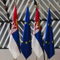 Brisel menja taktitku ka Beogradu: reforme pa novac