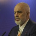 Nesrećan je: Edi Rama se povlači?