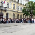 Užički gimnazijalci od prve do treće godine od danas u blokadi: „Profesori su prekršili dogovor“ (VIDEO)