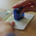 Koliko sme biti stara fotografija za ličnu kartu i pasoš u Srbiji? Kazna 20.000 dinara ako vam se OVO desi!