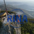 Sitno se odbrojava do otvaranja nove turističke atrakcije u Srbiji: Završne provere se vrše na staklenom vidikovcu na vrhu…