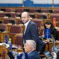 Knežević u otvorenom pismu Milatoviću: Ćutali ste na ustaško skandiranje u Zagrebu