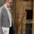 Vučić čestitao Badnji dan: Neka nam ovaj praznik donese mir u srcima, slogu u zajednici