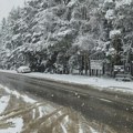 Putevi Srbije: Do pet centimetara snega na pojedinim putevima, potrebna oprezna vožnja
