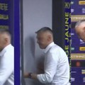 (VIDEO) Šarasa uvredilo „fantastično“ pitanje, pa izašao iz sobe