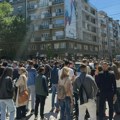 MUP o incidentima ispred Pravnog fakulteta: Neprijavljena okupljanja mogu dovesti do teških posledica; Apel studentima da…