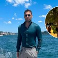 Duško Tošić devojku odveo u porodični dom: Palo pomirenje, a sad zajedno uživaju pored bazena (foto)