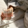 Telo vam šalje jasne signale: Evo šta nedostatak vode radi mozgu, mišićima i imunitetu