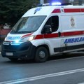 Muškarac pao sa petog sprata na trolejbus