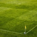 Fudbaler Lutona Tom Lokjer kolabirao na terenu, prekinut meč protiv Bornmuta