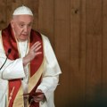 "Ljudska katastrofa i poraz čovečanstva": Papa Franja pozvao na poštovanje civila u zonama gde bukte oružani sukobi