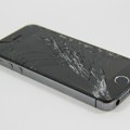 Otkrivena supstanca koja popravlja slomljen ekran mobilnog telefona