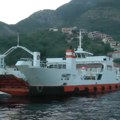 Ograničava se rad trajekta u Boki Kotorskoj zbog gužvi: Važno obaveštenje za one koji putuju u Crnu Goru