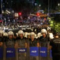 Predsednik okruga u Istanbulu i 47 zvaničnika uhapšeni zbog navoda o korupciji
