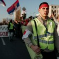 Izložba „Šetnjom slobode Novi Sad”: Hronika protesta koz objektiv Lazara Novakovića u Galeriji „Artium”