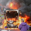 Blokirane ulice, zapaljen autobus…: Nemiri u Belfastu