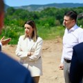 Ministarka Mesarović obišla radove na Suvodolskom potoku u Nišu: Projekat vredan 411 miliona dinara štiti Brzi Brod od poplava…