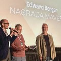 "Divim vam se što po ovakvoj hladnoći gledate filmove u bioskopu na otvorenom": Goran Marković u Fužinama uručio nagradu…