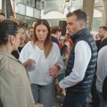 Skup podrške Tatjani Mićić: Okupljeni traže odgovornost Šapića i uklanjanje šatora iz Pionirskog parka