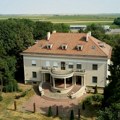 Dvorac Nojhauzen u Srpskoj Crnji preimenovan odlukom Vlade Srbije