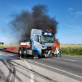 Požar nakon sudara dva vozila na putu Subotica-Bajmok, poginuo muškarac