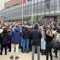 U Kosovskoj Mitrovici i Leposaviću počelo potpisivanje peticije za smenu predsednika opštine
