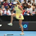 Mira zaustavljena - Krejčikova u četvrtfinalu Australijan opena (video)